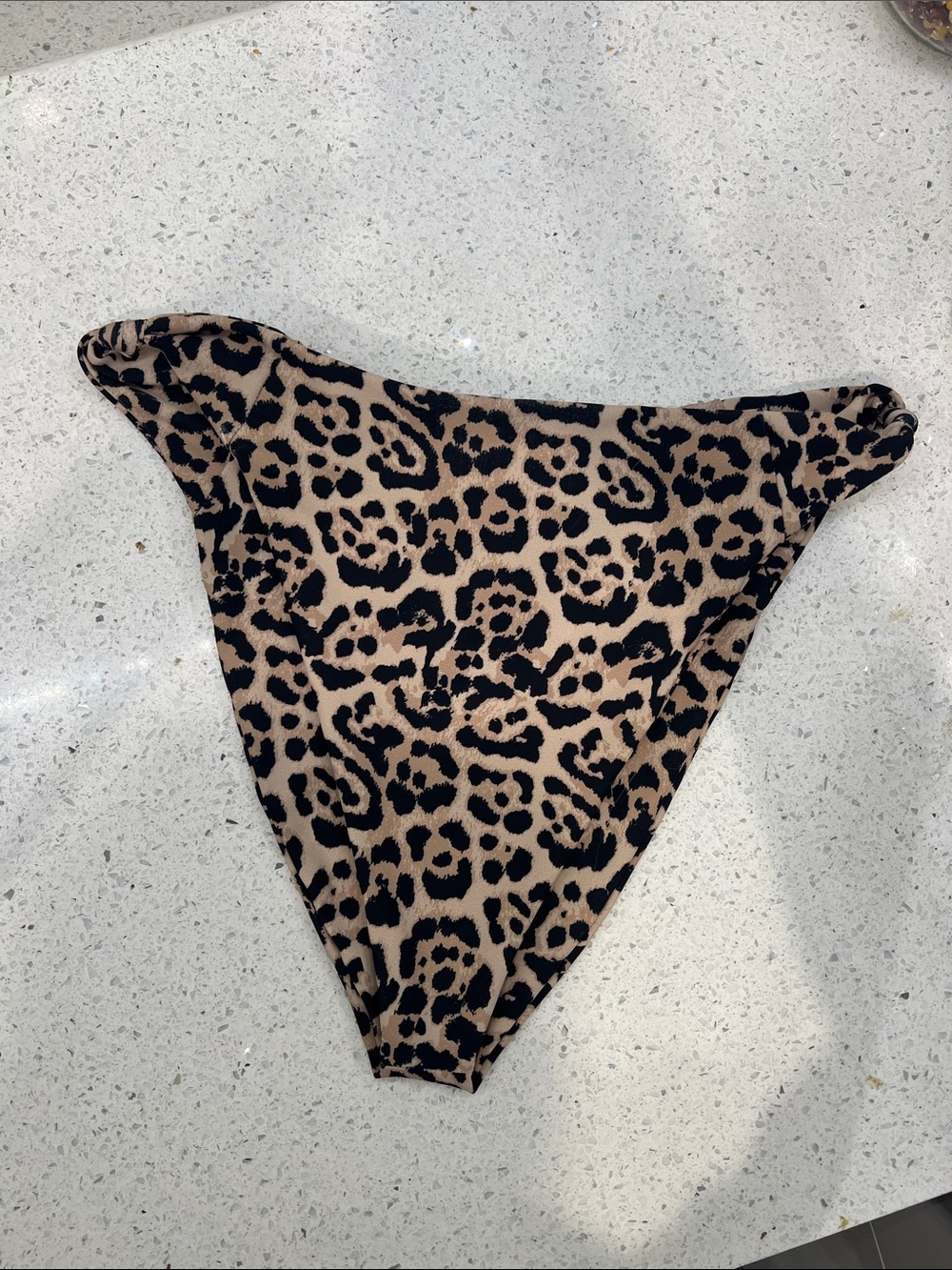 Skatie set Leopard Print Bikini - Picture 3 of 4
